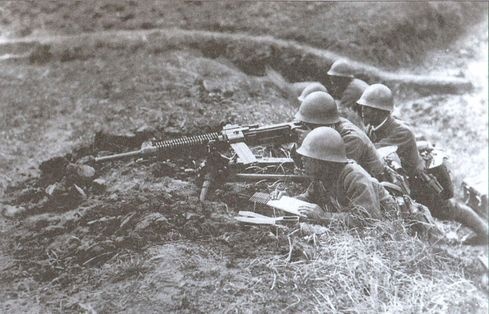 Иллюстрация к книге — Информационная война. Органы спецпропаганды Красной армии [i_016.jpg]