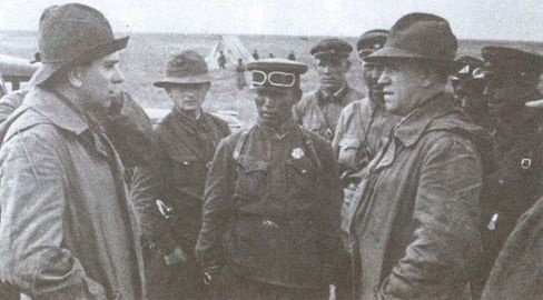 Иллюстрация к книге — Информационная война. Органы спецпропаганды Красной армии [i_027.jpg]