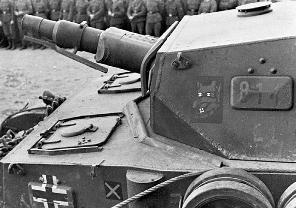 Иллюстрация к книге — Средний танк PZ.IV. «Рабочая лошадка» Панцерваффе [i_019.jpg]