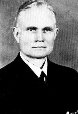 Иллюстрация к книге — Кригсмарине. Военно-морской флот Третьего рейха [i_010.jpg]