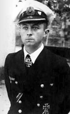 Иллюстрация к книге — Кригсмарине. Военно-морской флот Третьего рейха [i_022.jpg]