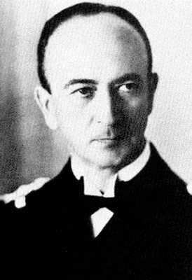 Иллюстрация к книге — Кригсмарине. Военно-морской флот Третьего рейха [i_025.jpg]