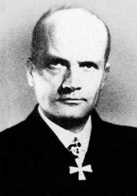 Иллюстрация к книге — Кригсмарине. Военно-морской флот Третьего рейха [i_034.jpg]