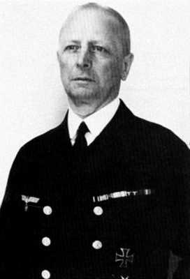 Иллюстрация к книге — Кригсмарине. Военно-морской флот Третьего рейха [i_039.jpg]