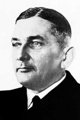 Иллюстрация к книге — Кригсмарине. Военно-морской флот Третьего рейха [i_061.jpg]