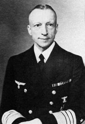 Иллюстрация к книге — Кригсмарине. Военно-морской флот Третьего рейха [i_091.jpg]