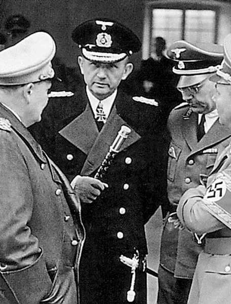 Иллюстрация к книге — Кригсмарине. Военно-морской флот Третьего рейха [i_095.jpg]