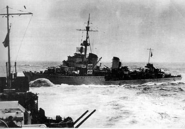 Иллюстрация к книге — Кригсмарине. Военно-морской флот Третьего рейха [i_116.jpg]