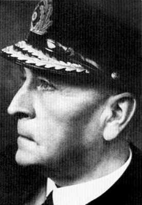 Иллюстрация к книге — Кригсмарине. Военно-морской флот Третьего рейха [i_194.jpg]