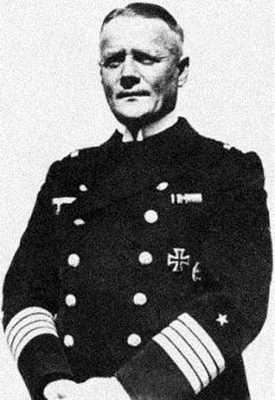 Иллюстрация к книге — Кригсмарине. Военно-морской флот Третьего рейха [i_217.jpg]