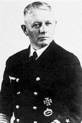 Иллюстрация к книге — Кригсмарине. Военно-морской флот Третьего рейха [i_267.jpg]