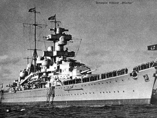 Иллюстрация к книге — Кригсмарине. Военно-морской флот Третьего рейха [i_269.jpg]