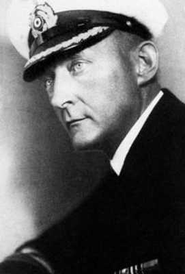 Иллюстрация к книге — Кригсмарине. Военно-морской флот Третьего рейха [i_271.jpg]