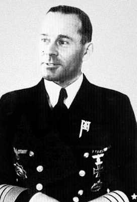 Иллюстрация к книге — Кригсмарине. Военно-морской флот Третьего рейха [i_278.jpg]