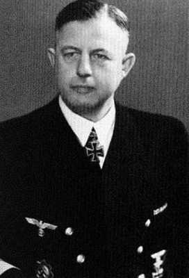 Иллюстрация к книге — Кригсмарине. Военно-морской флот Третьего рейха [i_316.jpg]