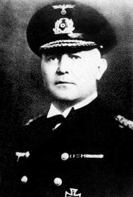 Иллюстрация к книге — Кригсмарине. Военно-морской флот Третьего рейха [i_343.jpg]