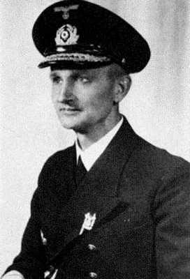 Иллюстрация к книге — Кригсмарине. Военно-морской флот Третьего рейха [i_348.jpg]