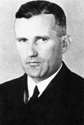 Иллюстрация к книге — Кригсмарине. Военно-морской флот Третьего рейха [i_349.jpg]