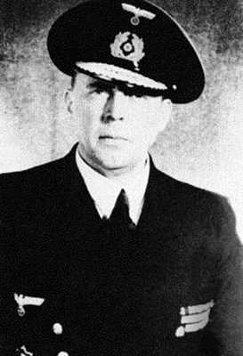 Иллюстрация к книге — Кригсмарине. Военно-морской флот Третьего рейха [i_350.jpg]