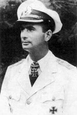 Иллюстрация к книге — Кригсмарине. Военно-морской флот Третьего рейха [i_356.jpg]