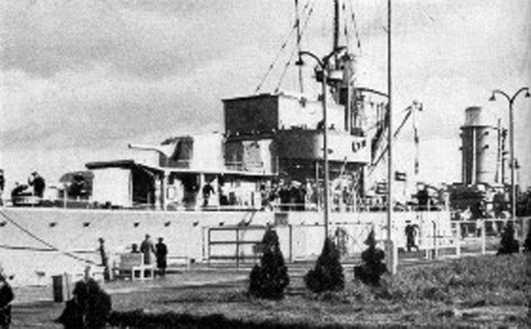 Иллюстрация к книге — Кригсмарине. Военно-морской флот Третьего рейха [i_364.jpg]