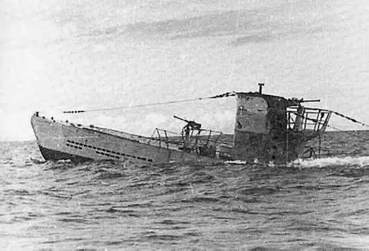 Иллюстрация к книге — Кригсмарине. Военно-морской флот Третьего рейха [i_373.jpg]