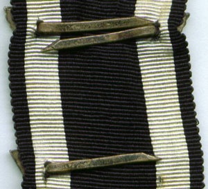 Иллюстрация к книге — Железный крест. Самая известная военная награда Второй мировой войны [i_028.jpg]