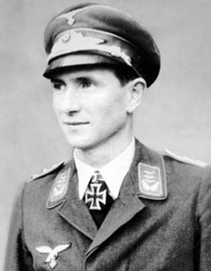 Иллюстрация к книге — Железный крест. Самая известная военная награда Второй мировой войны [i_085.jpg]