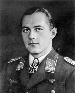 Иллюстрация к книге — Железный крест. Самая известная военная награда Второй мировой войны [i_086.jpg]