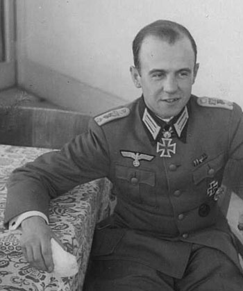 Иллюстрация к книге — Железный крест. Самая известная военная награда Второй мировой войны [i_113.jpg]