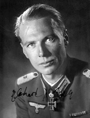 Иллюстрация к книге — Железный крест. Самая известная военная награда Второй мировой войны [i_205.jpg]