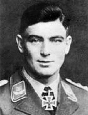 Иллюстрация к книге — Железный крест. Самая известная военная награда Второй мировой войны [i_293.jpg]