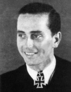 Иллюстрация к книге — Железный крест. Самая известная военная награда Второй мировой войны [i_312.jpg]