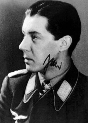 Иллюстрация к книге — Железный крест. Самая известная военная награда Второй мировой войны [i_359.jpg]