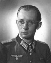 Иллюстрация к книге — Железный крест. Самая известная военная награда Второй мировой войны [i_371.jpg]