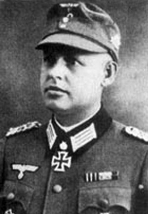 Иллюстрация к книге — Железный крест. Самая известная военная награда Второй мировой войны [i_400.jpg]