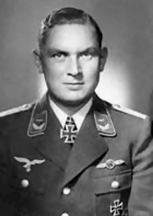 Иллюстрация к книге — Железный крест. Самая известная военная награда Второй мировой войны [i_447.jpg]