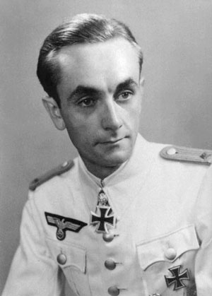 Иллюстрация к книге — Железный крест. Самая известная военная награда Второй мировой войны [i_451.jpg]