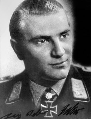 Иллюстрация к книге — Железный крест. Самая известная военная награда Второй мировой войны [i_559.jpg]