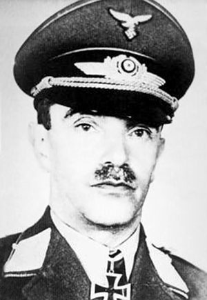 Иллюстрация к книге — Железный крест. Самая известная военная награда Второй мировой войны [i_597.jpg]