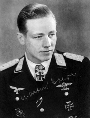 Иллюстрация к книге — Железный крест. Самая известная военная награда Второй мировой войны [i_714.jpg]