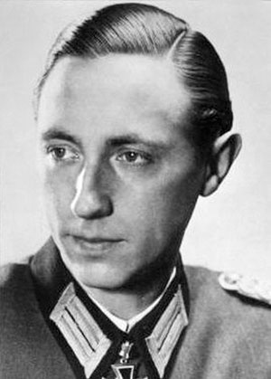 Иллюстрация к книге — Железный крест. Самая известная военная награда Второй мировой войны [i_741.jpg]