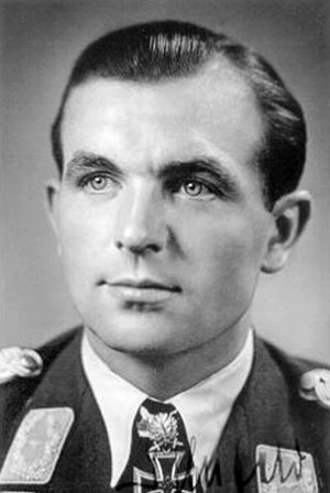 Иллюстрация к книге — Железный крест. Самая известная военная награда Второй мировой войны [i_759.jpg]