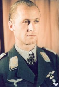 Иллюстрация к книге — Железный крест. Самая известная военная награда Второй мировой войны [i_768.jpg]