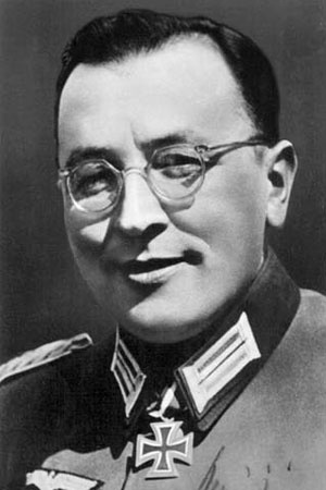 Иллюстрация к книге — Железный крест. Самая известная военная награда Второй мировой войны [i_847.jpg]