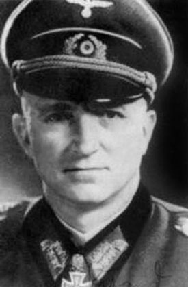 Иллюстрация к книге — Железный крест. Самая известная военная награда Второй мировой войны [i_874.jpg]