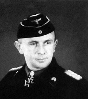 Иллюстрация к книге — Железный крест. Самая известная военная награда Второй мировой войны [i_904.jpg]