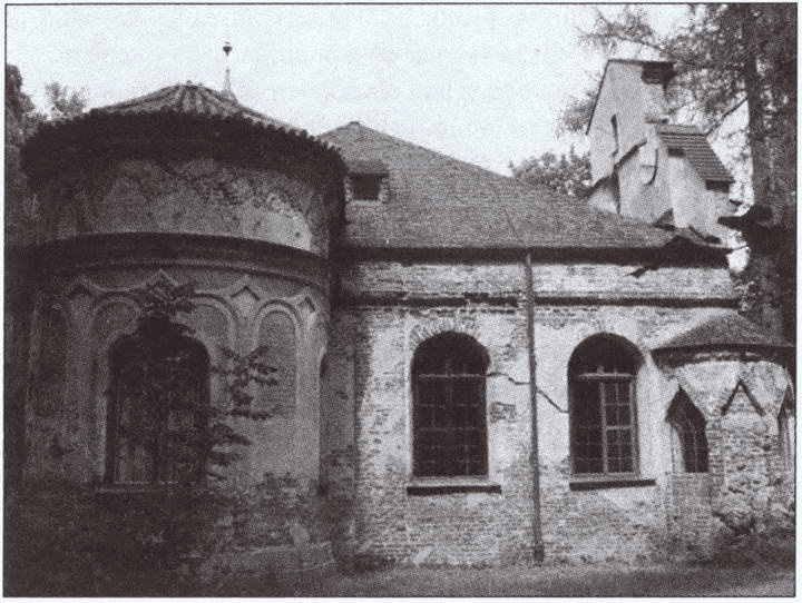 Иллюстрация к книге — Замки баварского короля [i_035.jpg]