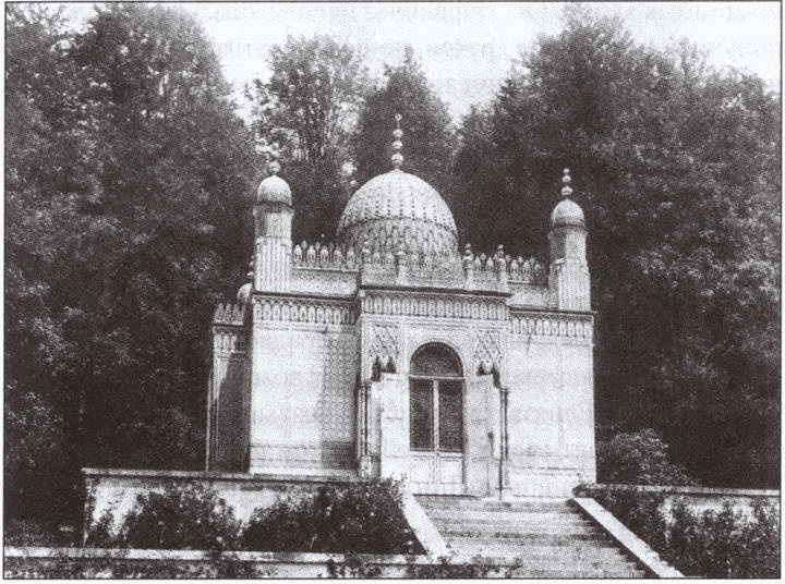 Иллюстрация к книге — Замки баварского короля [i_084.jpg]