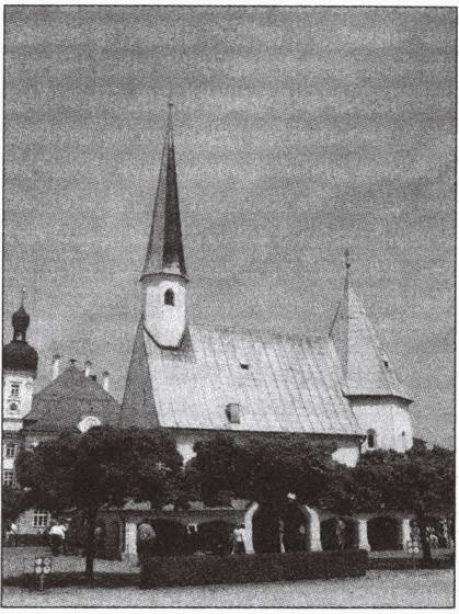 Иллюстрация к книге — Замки баварского короля [i_130.jpg]